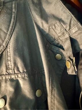 Barbour Speedway waxed cotton Jacket Size 14- Black with Plaid Lining
